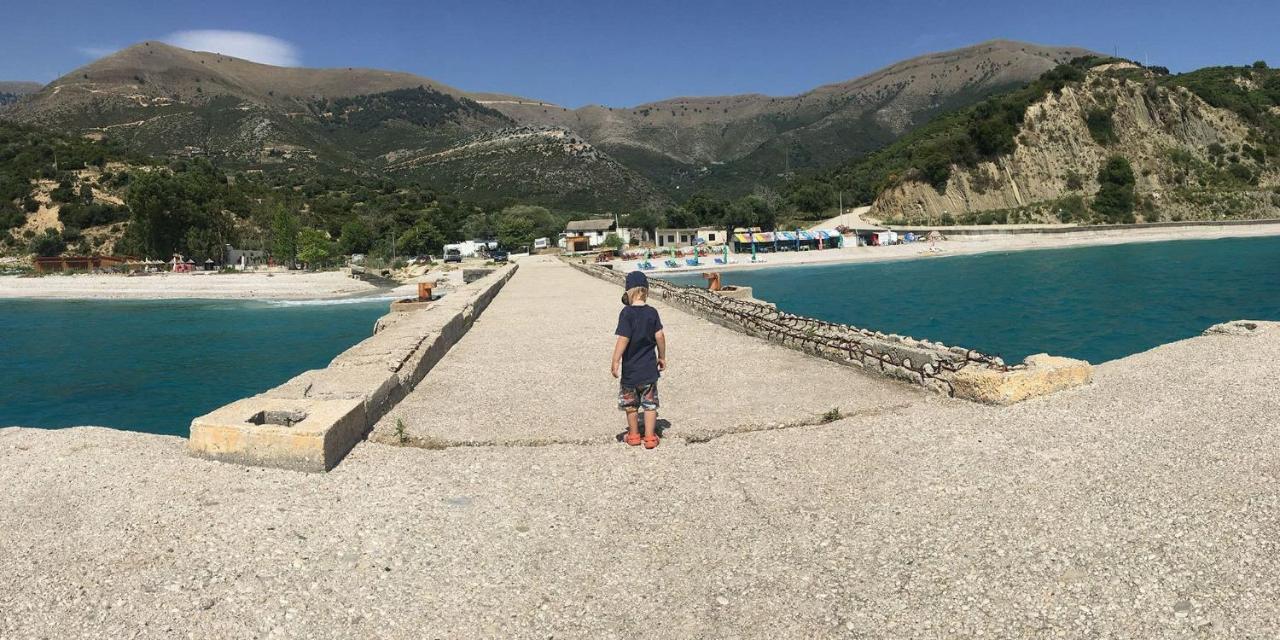 Bunec Seascape Villa Piqeras Екстериор снимка